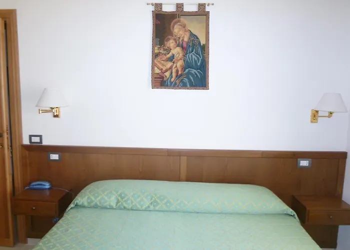 Casa Campiglione ベッド・アンド・ブレックファスト バスティーア・ウンブラ