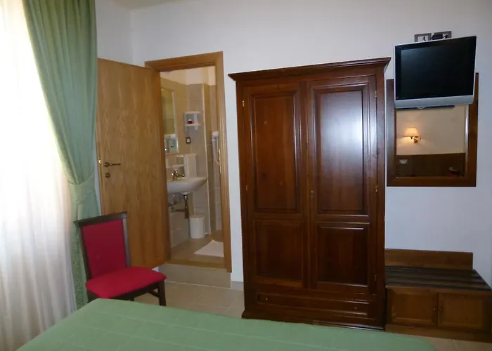 Casa Campiglione ベッド・アンド・ブレックファスト バスティーア・ウンブラ